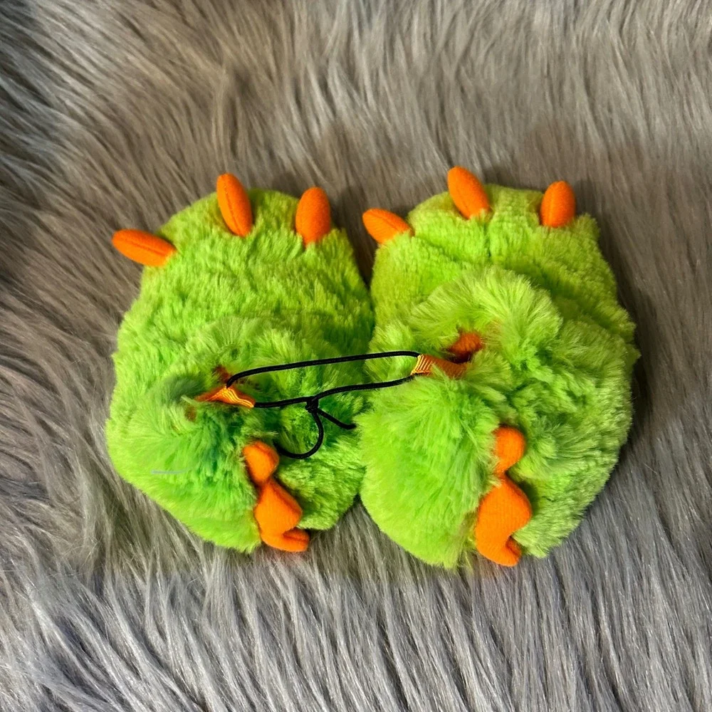Wonder Nation Monster Claw‎ Feet Slippers Baby Boys Size 3 Green Fluffy Shoes